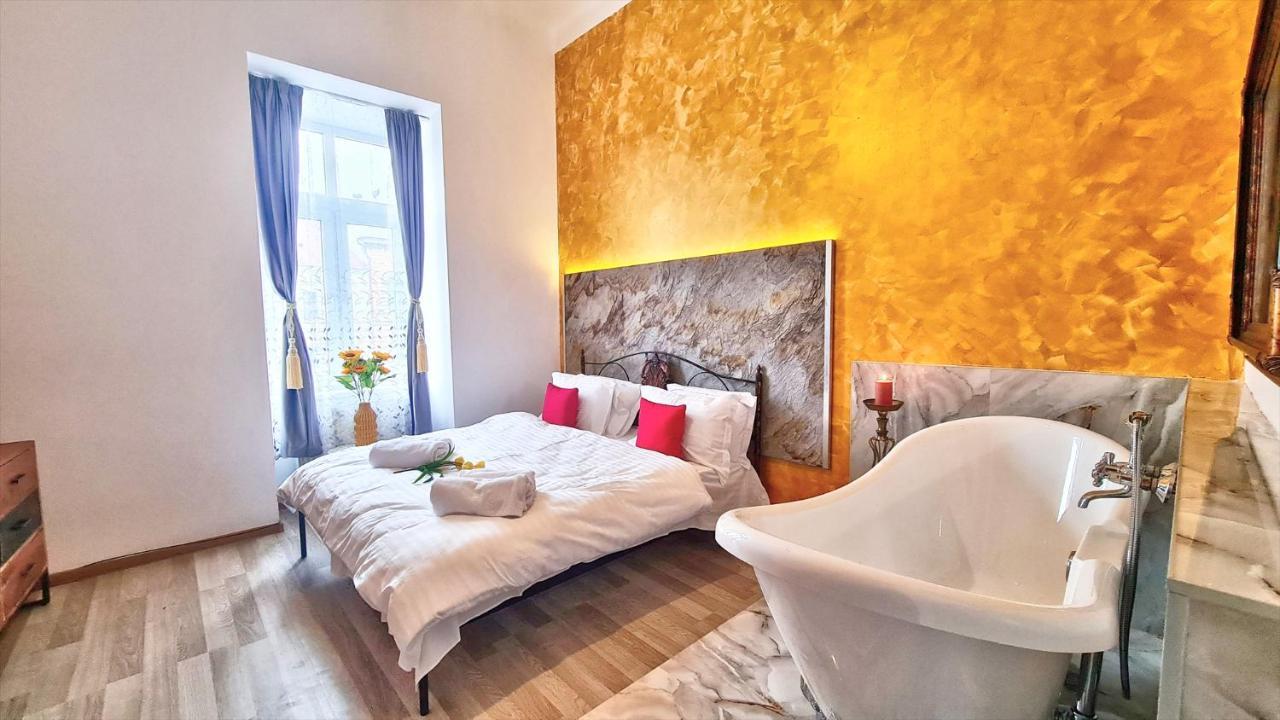 Apartament Royal Mansion In Unirii Square Kluż-Napoka Zewnętrze zdjęcie