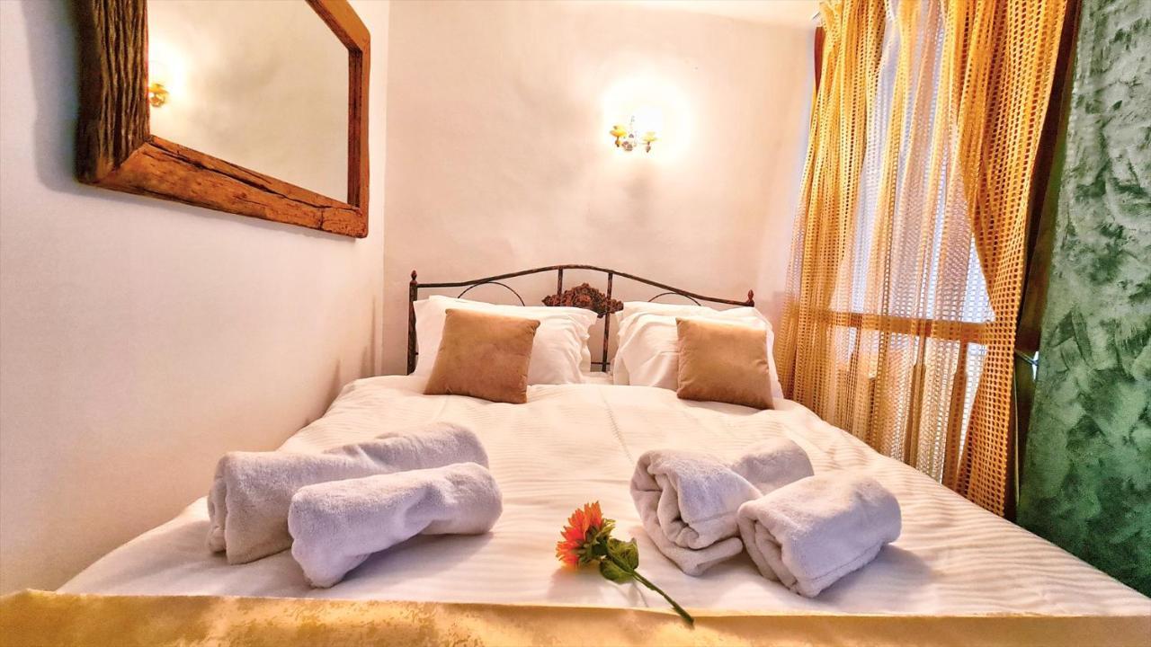 Apartament Royal Mansion In Unirii Square Kluż-Napoka Zewnętrze zdjęcie