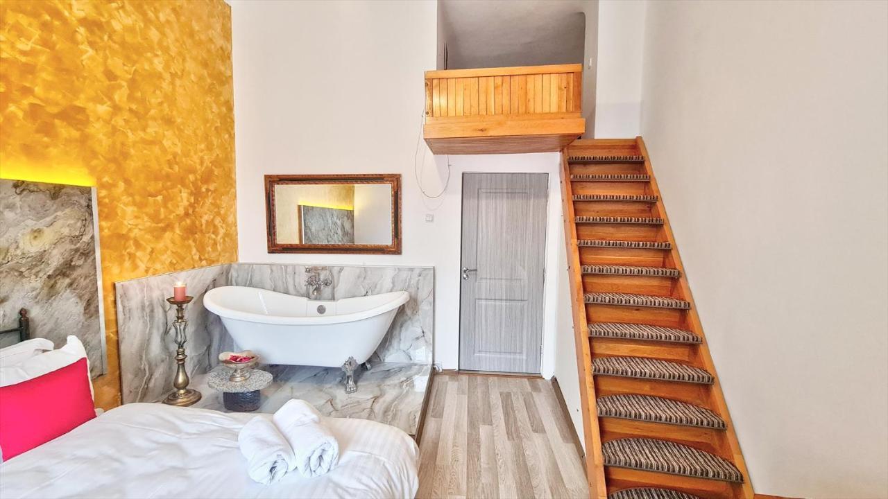 Apartament Royal Mansion In Unirii Square Kluż-Napoka Zewnętrze zdjęcie